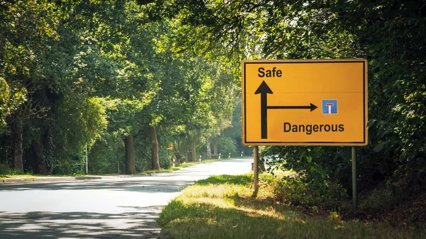 Straat Teken Richting Weg Naar Veilig Gevaarlijk — Stockfoto