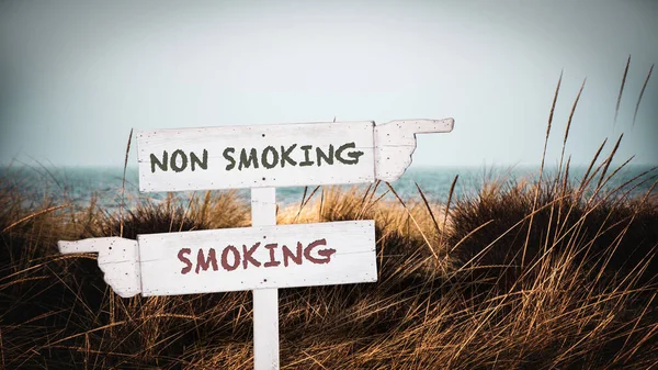 Rua Assine Direção Maneira Fumar Não Fumar — Fotografia de Stock