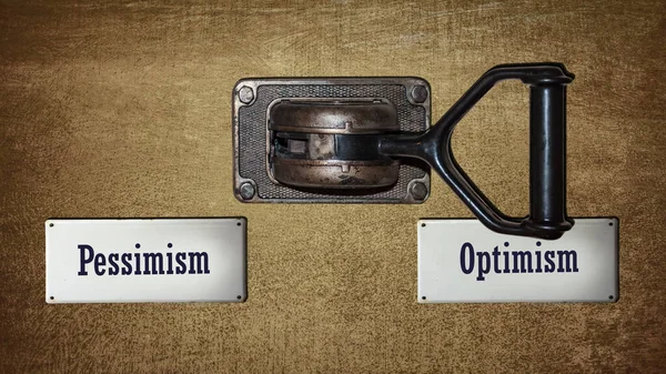 Street Underteckna Riktningen Vägen Till Optimism Kontra Pessimism — Stockfoto