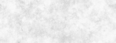 Alçılı uzun panoramik beton duvar