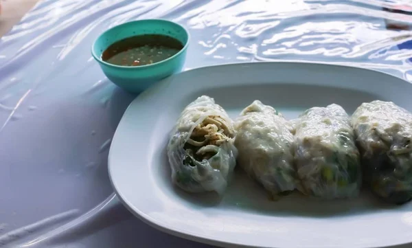 Vietnam comida en un restaurante — Foto de Stock