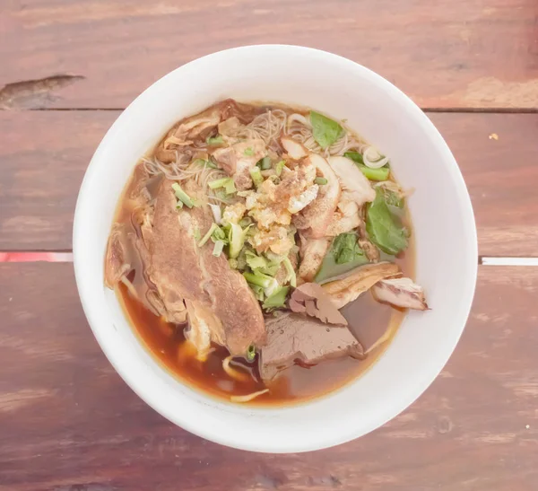 Duck Noodle nei ristoranti — Foto Stock