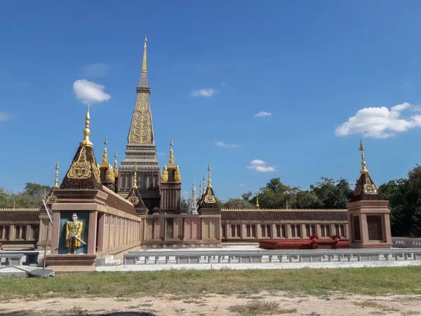 Castillo en los templos de Tailandia — Foto de Stock