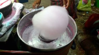 Tayland'ın geleneksel tatlı şeker yaptı.