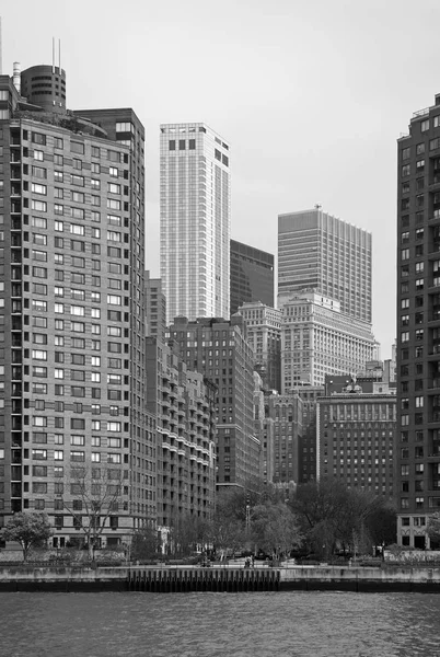 Manhattan blanco y negro — Foto de Stock