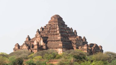 Eski Bagan Brick Dhammayangyi Tapınağı Bagan Myanmar, Manastır, eski Pagan antik şehri ve Myanmar 'ın Mandalay bölgesinde bulunan UNESCO Dünya Mirası Alanı