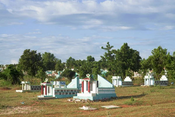 Vista Cemitério Perto Aldeia Mui Vietnã — Fotografia de Stock