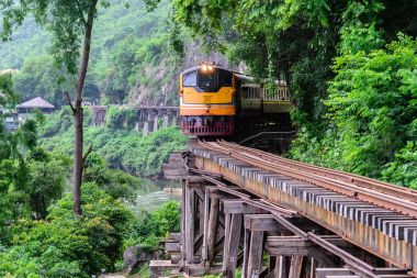 Kanchanaburi Tayland, İkinci Dünya Savaşı sırasında ölüm demiryolu.
