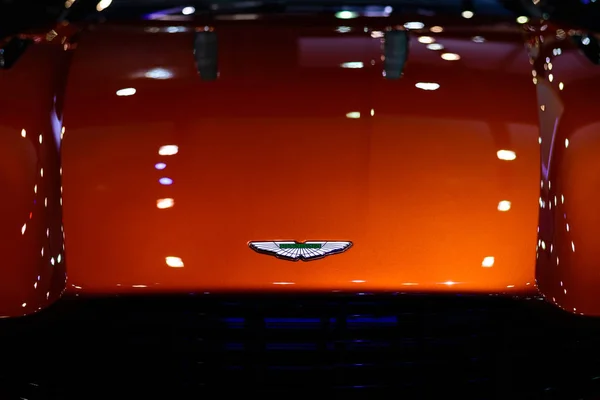 Bangkok Thailand 2017 Aprilie Logo Aston Martin Virage Masina Prezentata — Fotografie, imagine de stoc