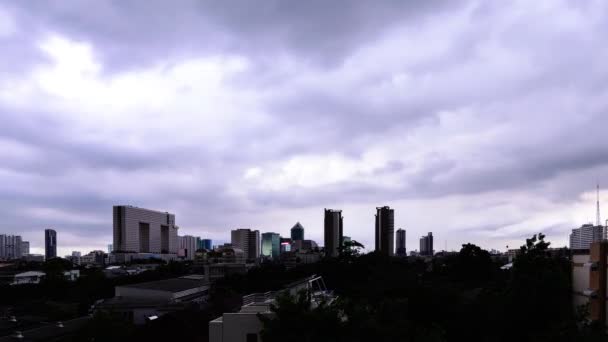 Nubes Oscuras Tormenta Cubren Ciudad Bangkok Tailandia Timelapse — Vídeo de stock