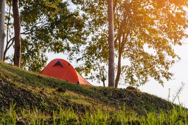 Orange Tält Camping Med Vacker Scen — Stockfoto