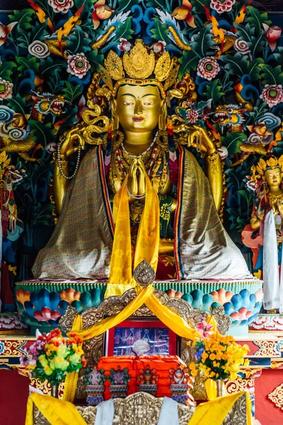 Arany Buddha Szobor Bhutáni Stílusban Bhutáni Királyi Kolostorban Bodh Gayában — Stock Fotó