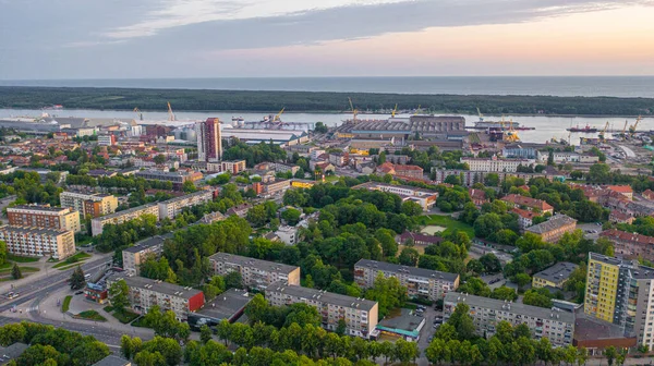 Bela Vista Panorâmica Aérea Foto Drone Voador Centro Cidade Klaipeda — Fotografia de Stock