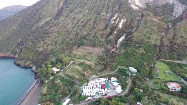 Wunderschönes Panorama Luftbild Von Einer Fliegenden Drohne Auf Der Felseninsel — Stockvideo