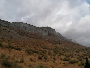 Torcal de Antequera Malaga Andalucia 'nın manzarası, İspanya. Unesco tarafından dünya mirası ilan edilen eşsiz bir doğal alan..