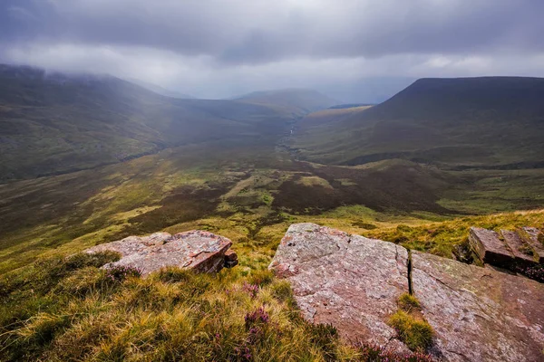 Valle di Caerfanell nei fari di Brecon — Foto Stock