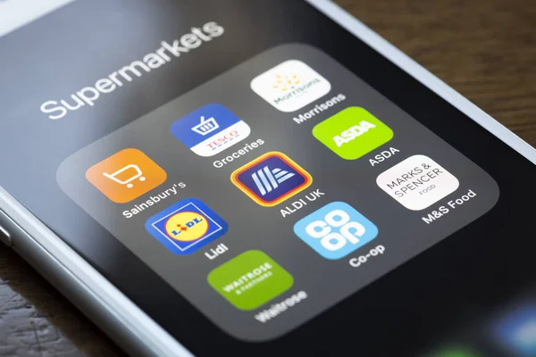 Bath May 2020 Smartphone Applications All Big British Supermarket Iphone — 图库照片