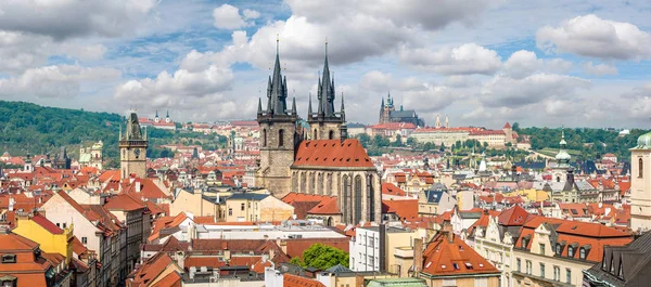 Aerial panoramautsikt över gamla stan — Stockfoto