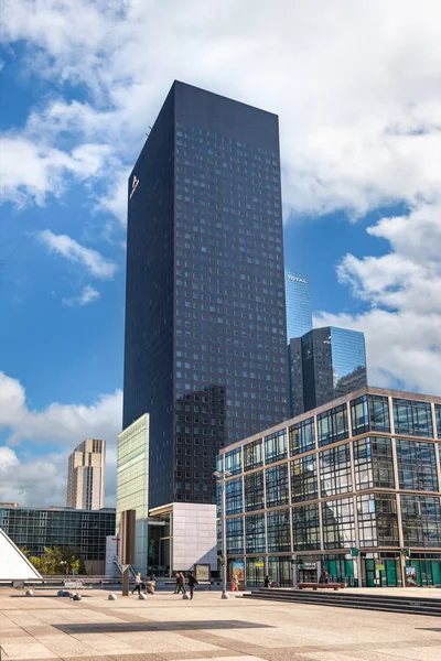 Skyskrapor i La Defense distrikt — Stockfoto