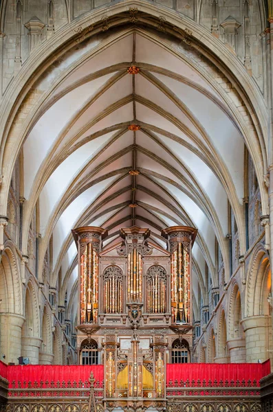 Órgano en la Catedral de Gloucester — Foto de Stock