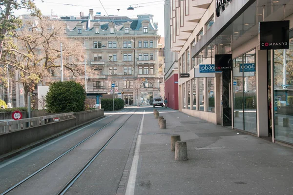 Calles Vacías Tiendas Cerradas Turistas Desaparecidos Tomado Zurich Suiza Abril —  Fotos de Stock