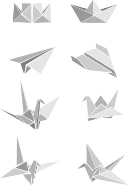 Beyaz arkaplanda Origami kağıt ögeleri