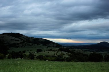 Dağlı güzel yaz manzarası