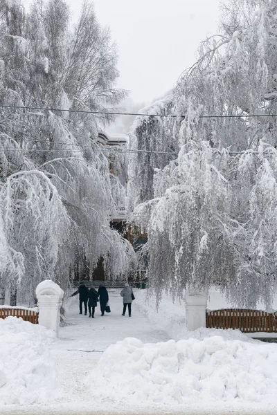 Зимняя улица — стоковое фото