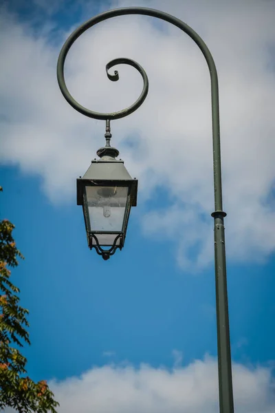 布洛瓦 2017年8月的旧城路灯 — 图库照片