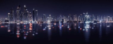 Dubai Yat Limanı yansıma