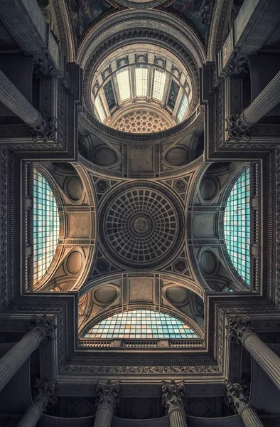 파리의 판테온 천장 — 스톡 사진
