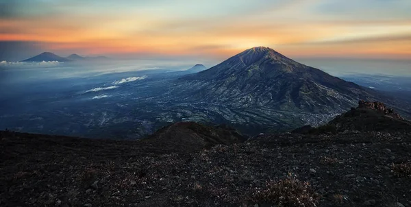 Indonesian landscape sunset — Stock Photo, Image