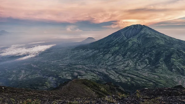 Индонезийский закат — стоковое фото