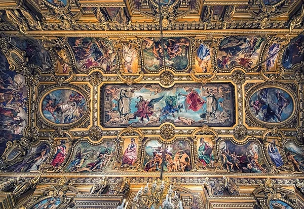 Soffitto del Grand Foyer a Palais Garnier, Parigi — Foto Stock