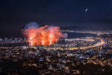 Havai fişek Cannes