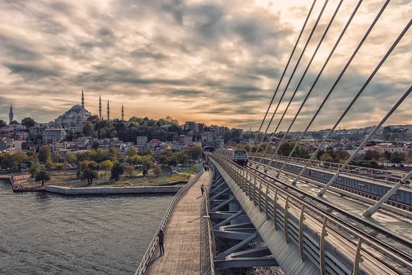 Стамбульский Городской Пейзаж Видом Мечеть Сулеймание Камии — стоковое фото