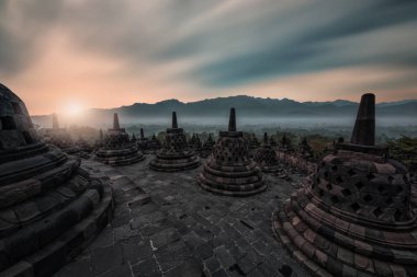 Borobudur Tapınağı Java