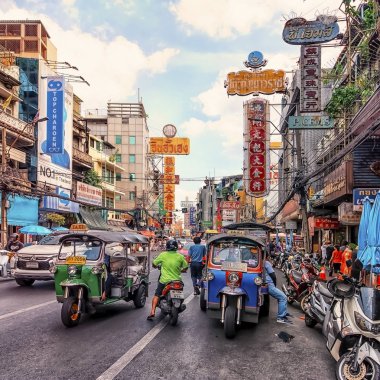 Çin Mahallesi, Bangkok 'ta Yoğun Yaowarat Yolu