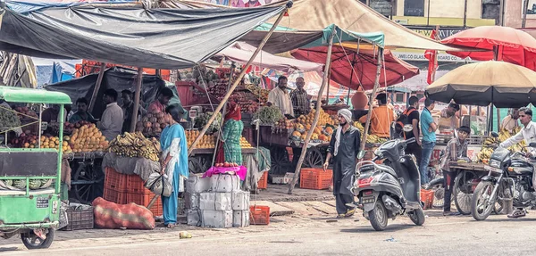 Agra 'da pazar yeri, Uttar Pradesh, Hindistan