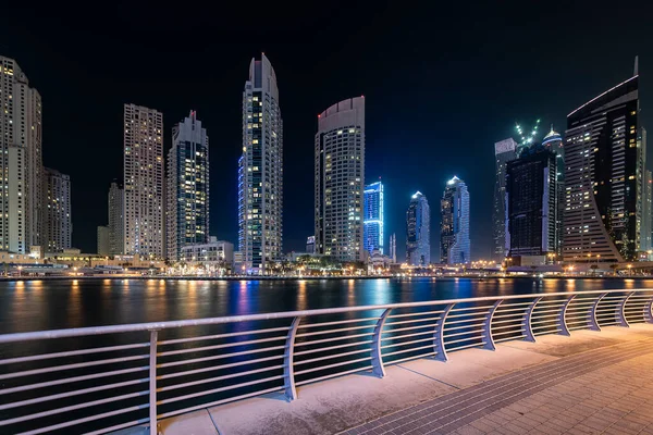 Dubai Marina Por Noche — Foto de Stock