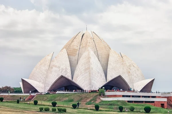 Lotus Temple New Delhi India — Stok fotoğraf