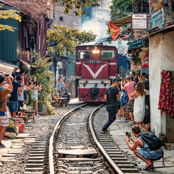 Train Street Hanoi Vietnam — Stock Photo, Image