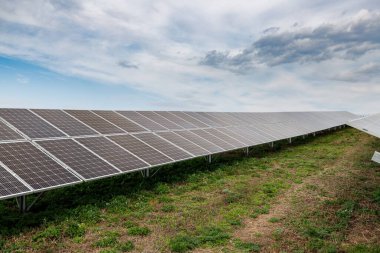 Güneş fotovoltaik panelleri ve güneş fotovoltaik enerji üretim sistemleri