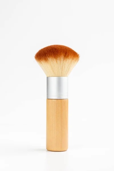 Brosse Maquillage Sur Fond Blanc — Photo