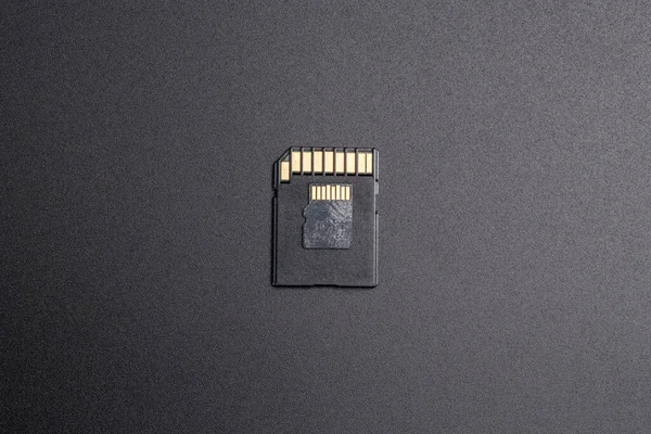 Sdxc Und Micro Sdxc Speicherkarten Auf Schwarzem Hintergrund — Stockfoto