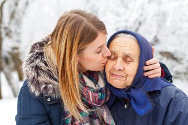 Ne güzel bir gün büyükanne ile