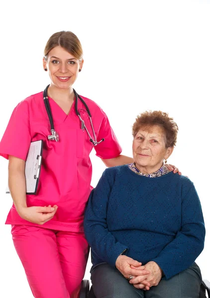 Bejaarde vrouw zorg — Stockfoto