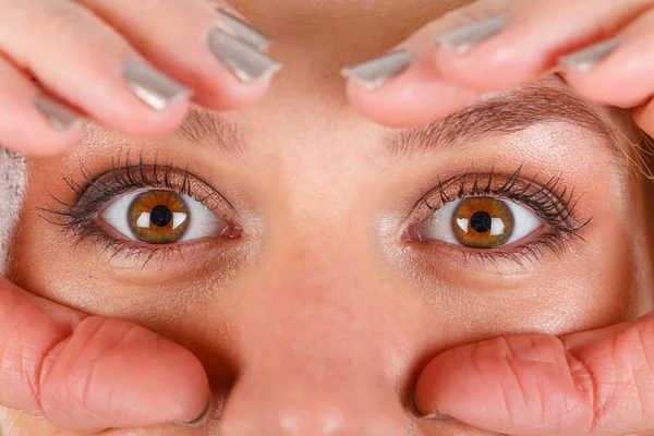 Hermosos ojos de avellana — Foto de Stock