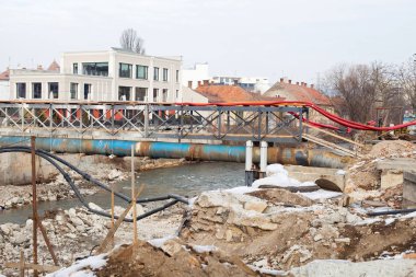 inşaat içinde köprü