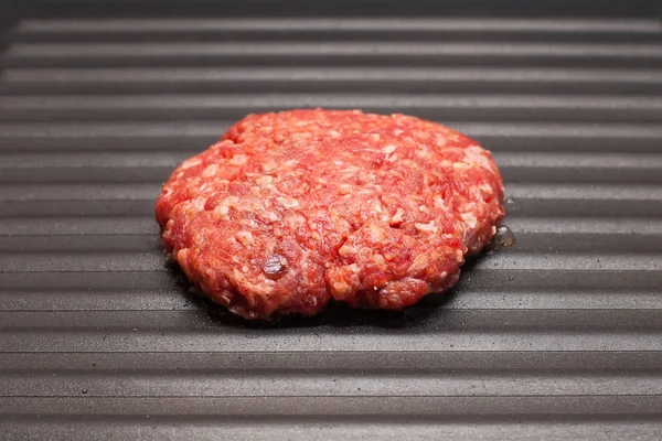 Carne cruda Hamburger — Foto Stock